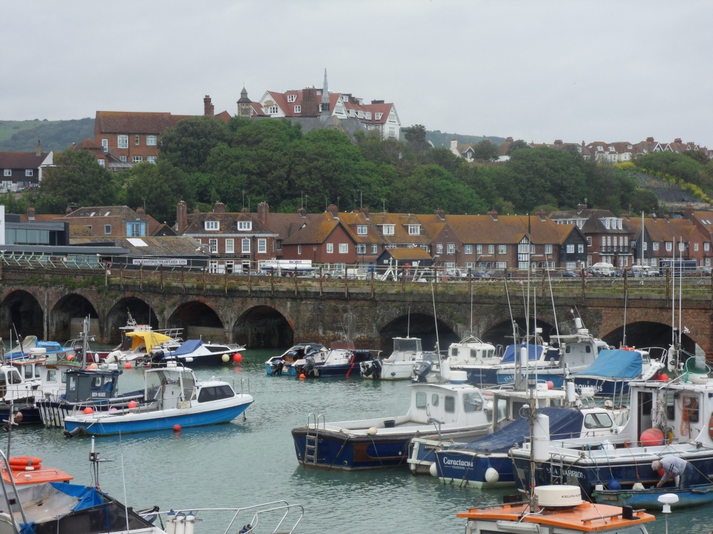Taxi From Folkestone To Heathrow Airport
