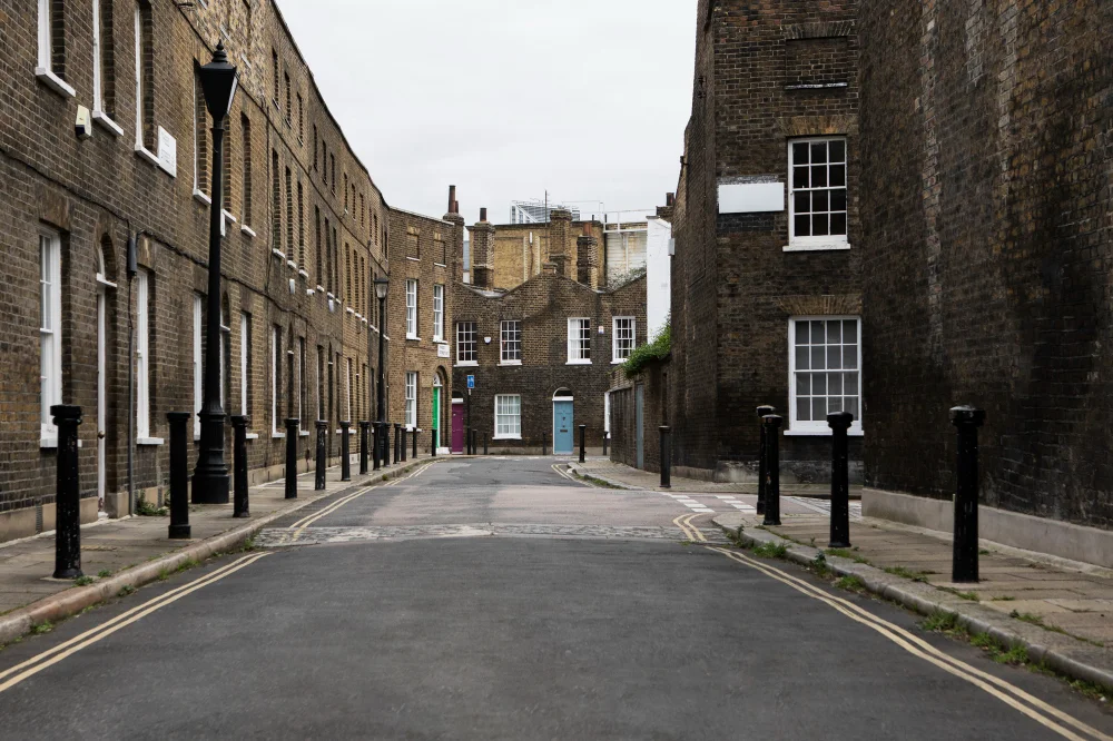 Gatwick Airport to SE11 Lambeth