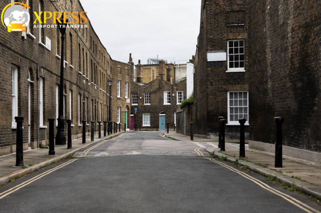 Taxi From Gatwick Airport to EC1 Old Street