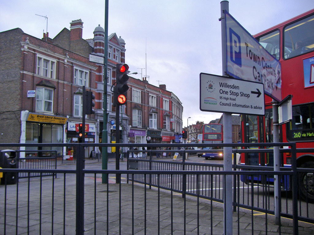 Gatwick Airport to Willesden
