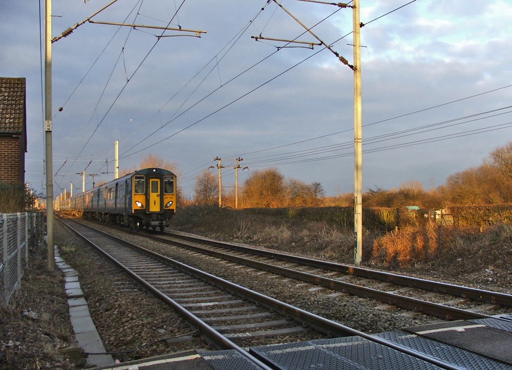 Waltham Cross To Heathrow Airport