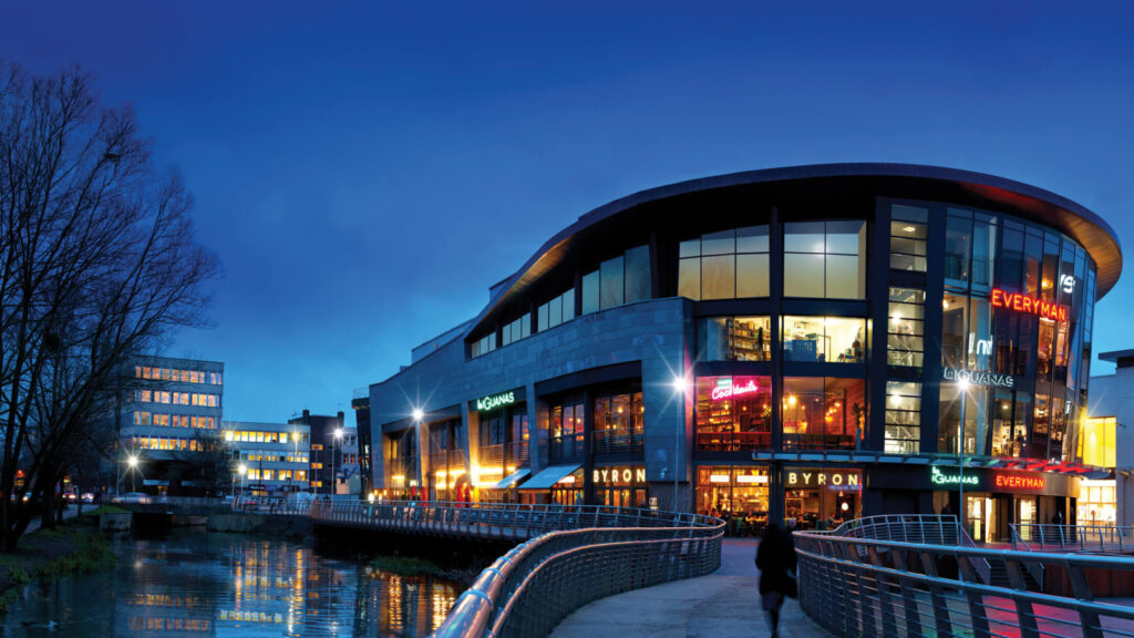Romford To Heathrow Airport