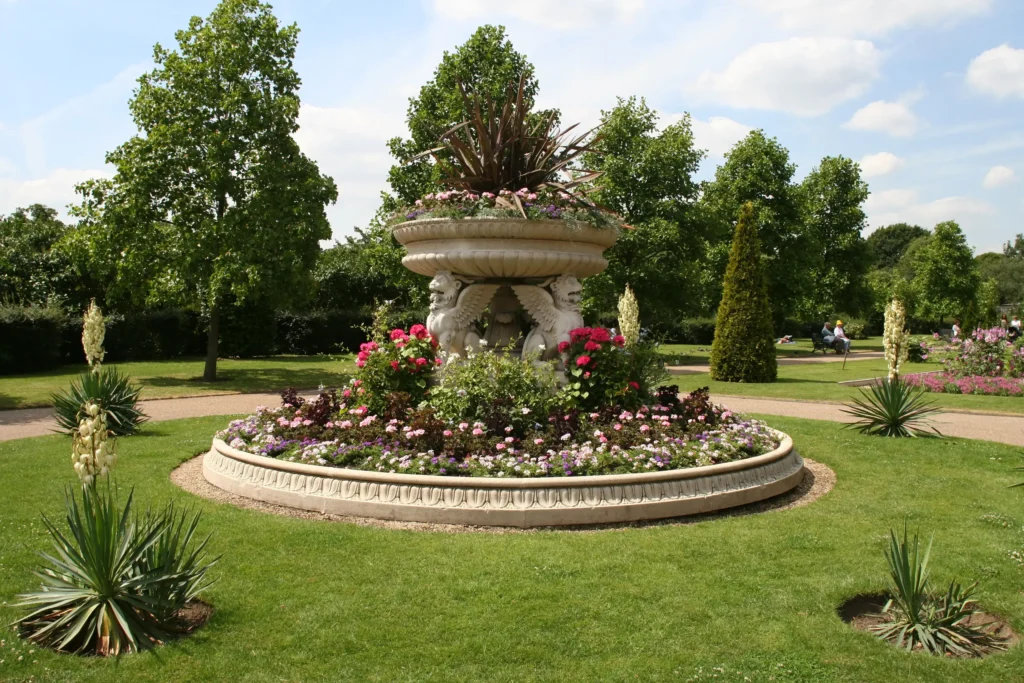 Gatwick Airport to Regents Park