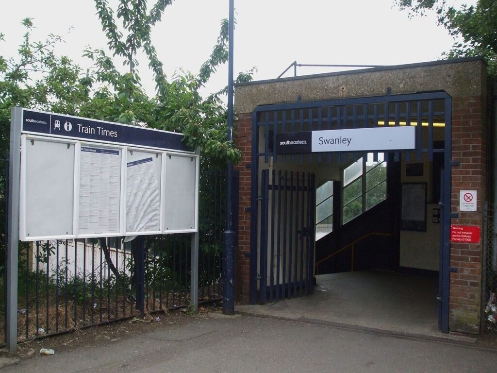 Heathrow Airport To Swanley