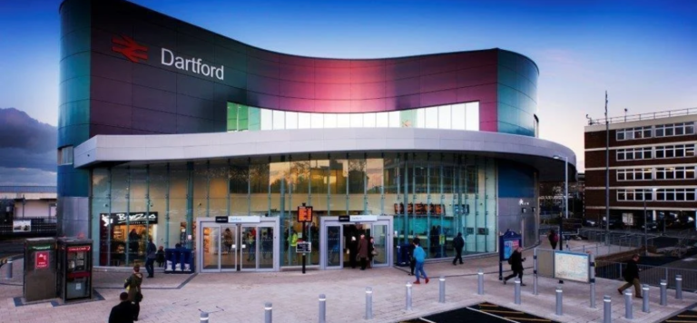 Dartford to Gatwick Airport
