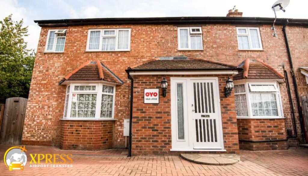 Heathrow Airport to OYO Home 4 Br Kings Cross-St Pancras Garden