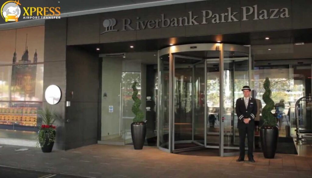 Heathrow Airport to Park Plaza London Riverbank