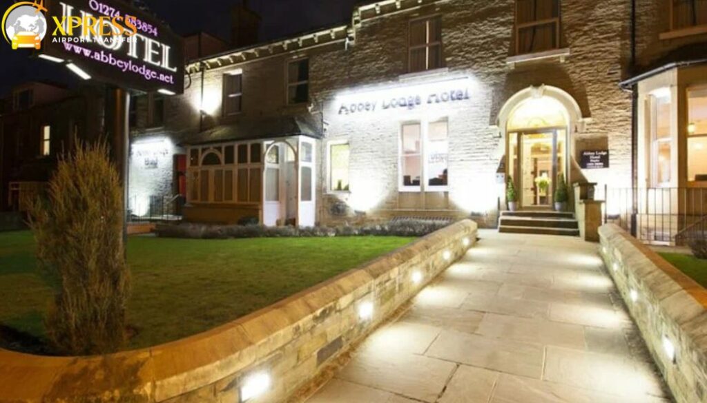 Heathrow Airport to The Dharma Lodge Hotel